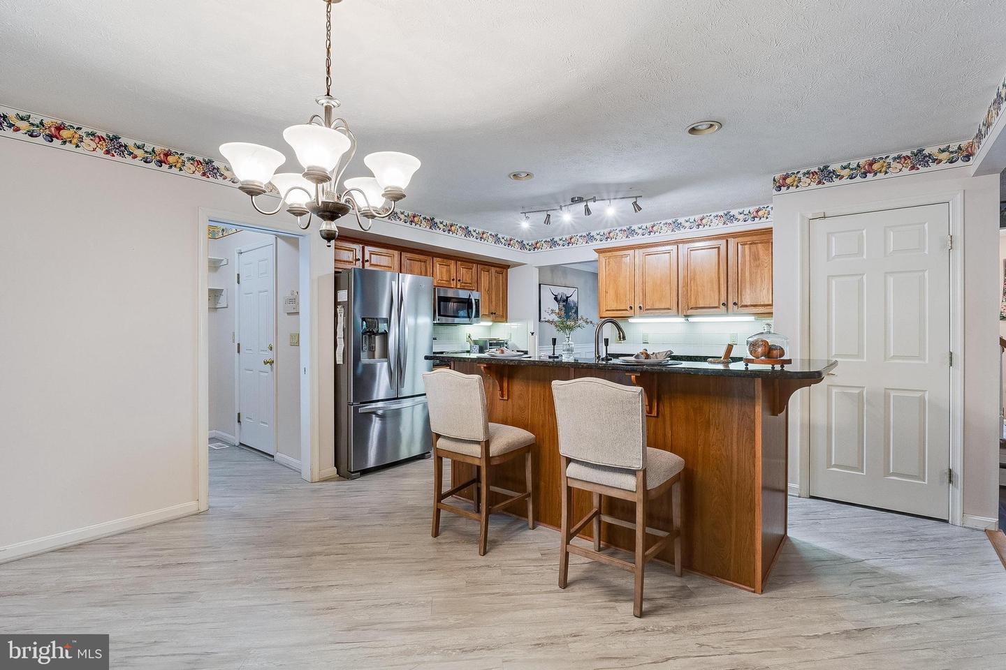 23058 Twinberry Ln