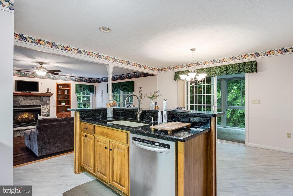 23058 Twinberry Ln