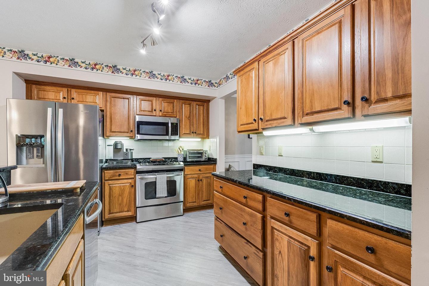 23058 Twinberry Ln