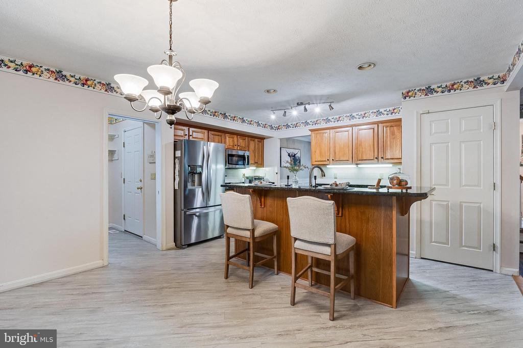 23058 Twinberry Ln