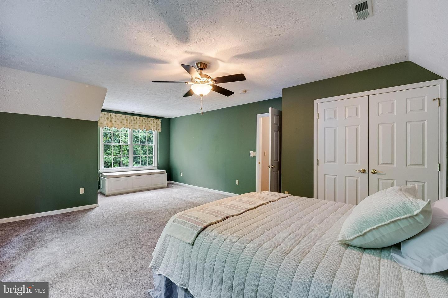 23058 Twinberry Ln