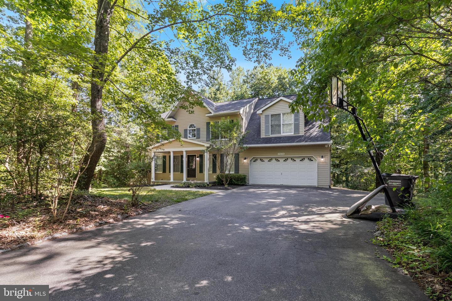 23058 Twinberry Ln
