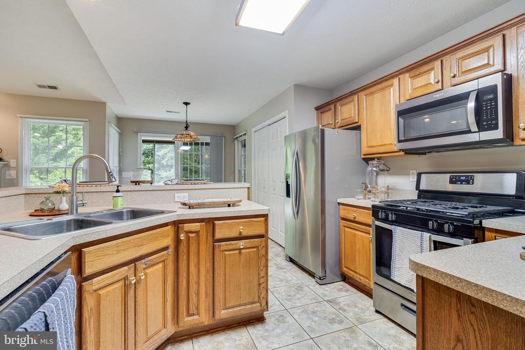 23136 Southwood Ln