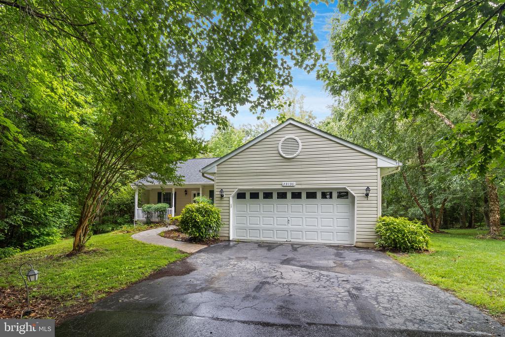 23136 Southwood Ln