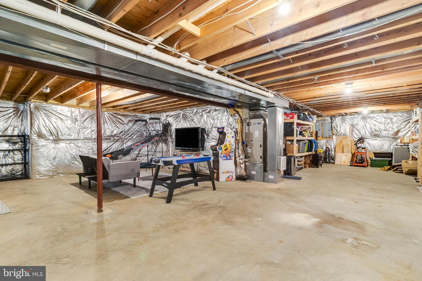 22626 Chickadee Ln