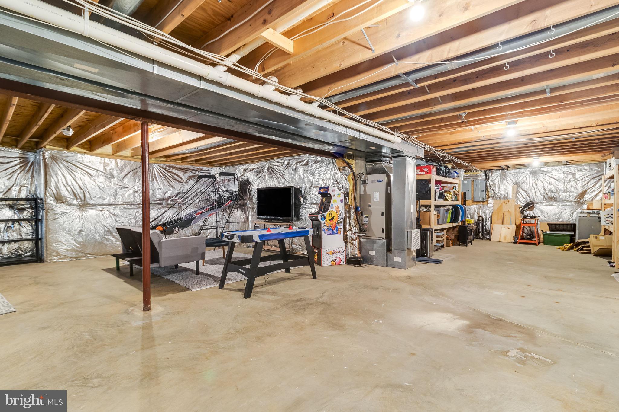 22626 Chickadee Ln