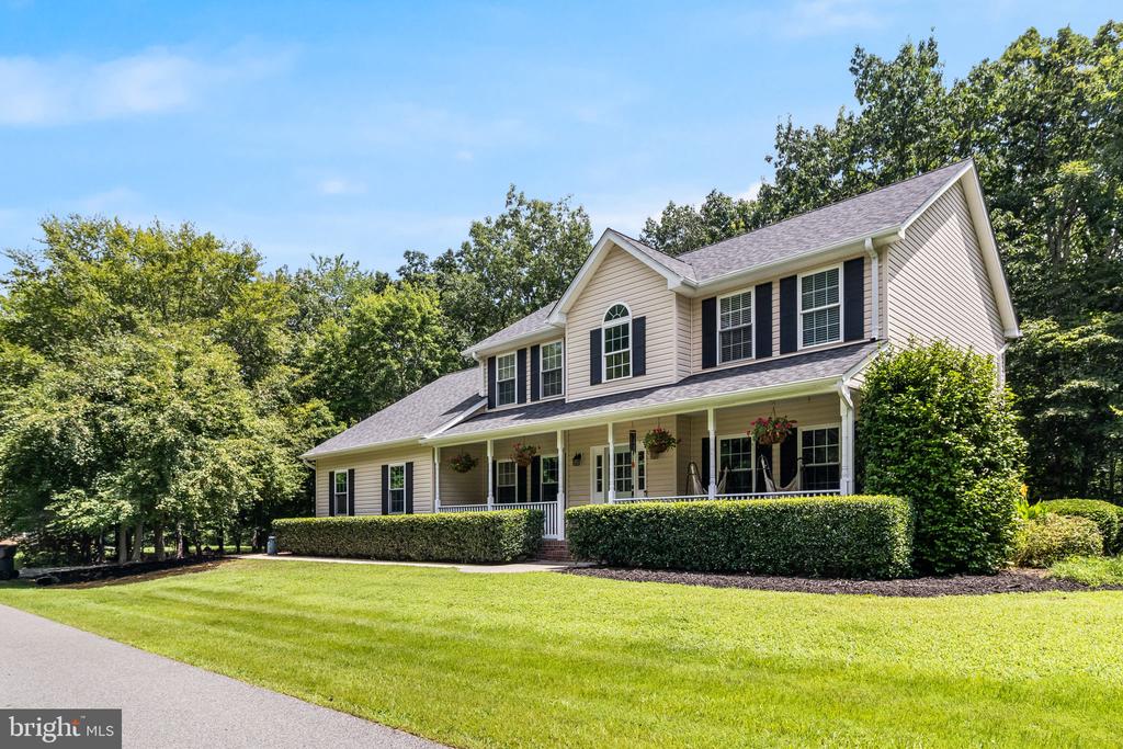22626 Chickadee Ln