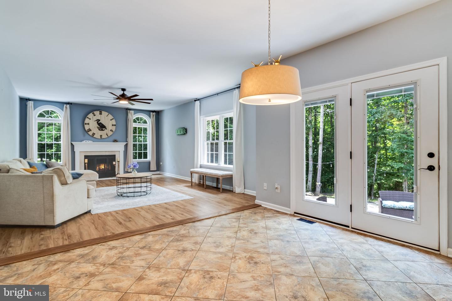 22626 Chickadee Ln