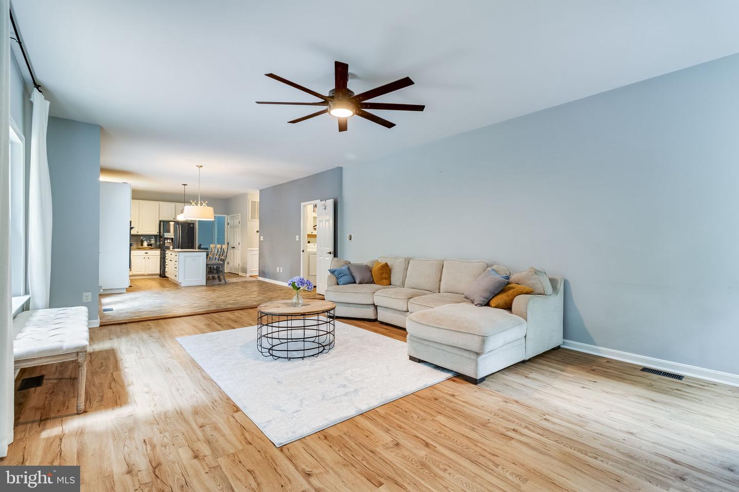 22626 Chickadee Ln