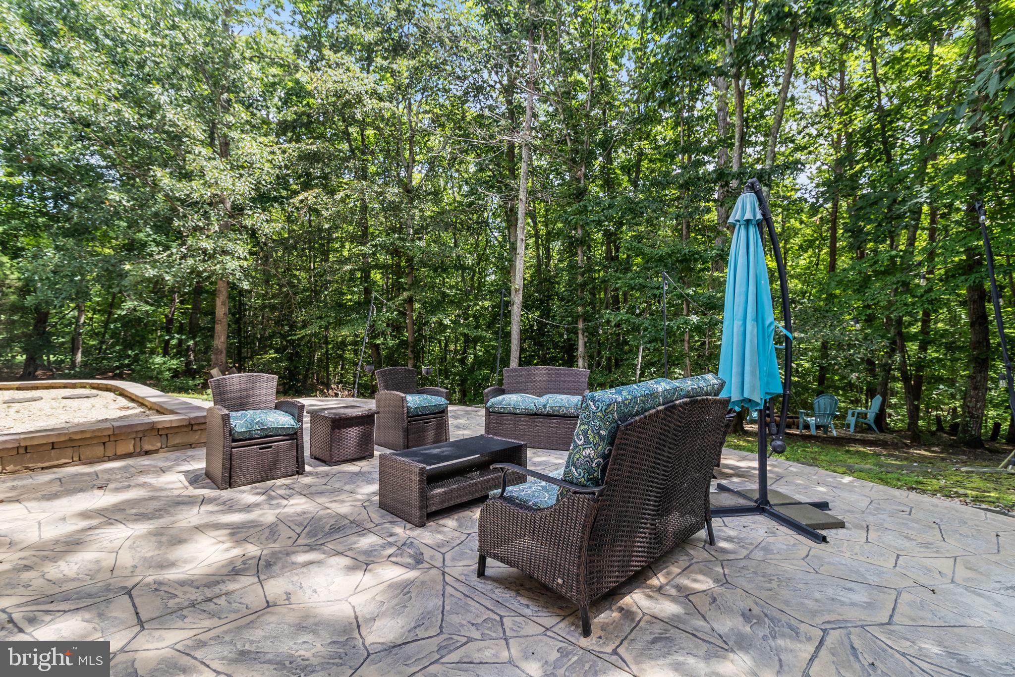 22626 Chickadee Ln