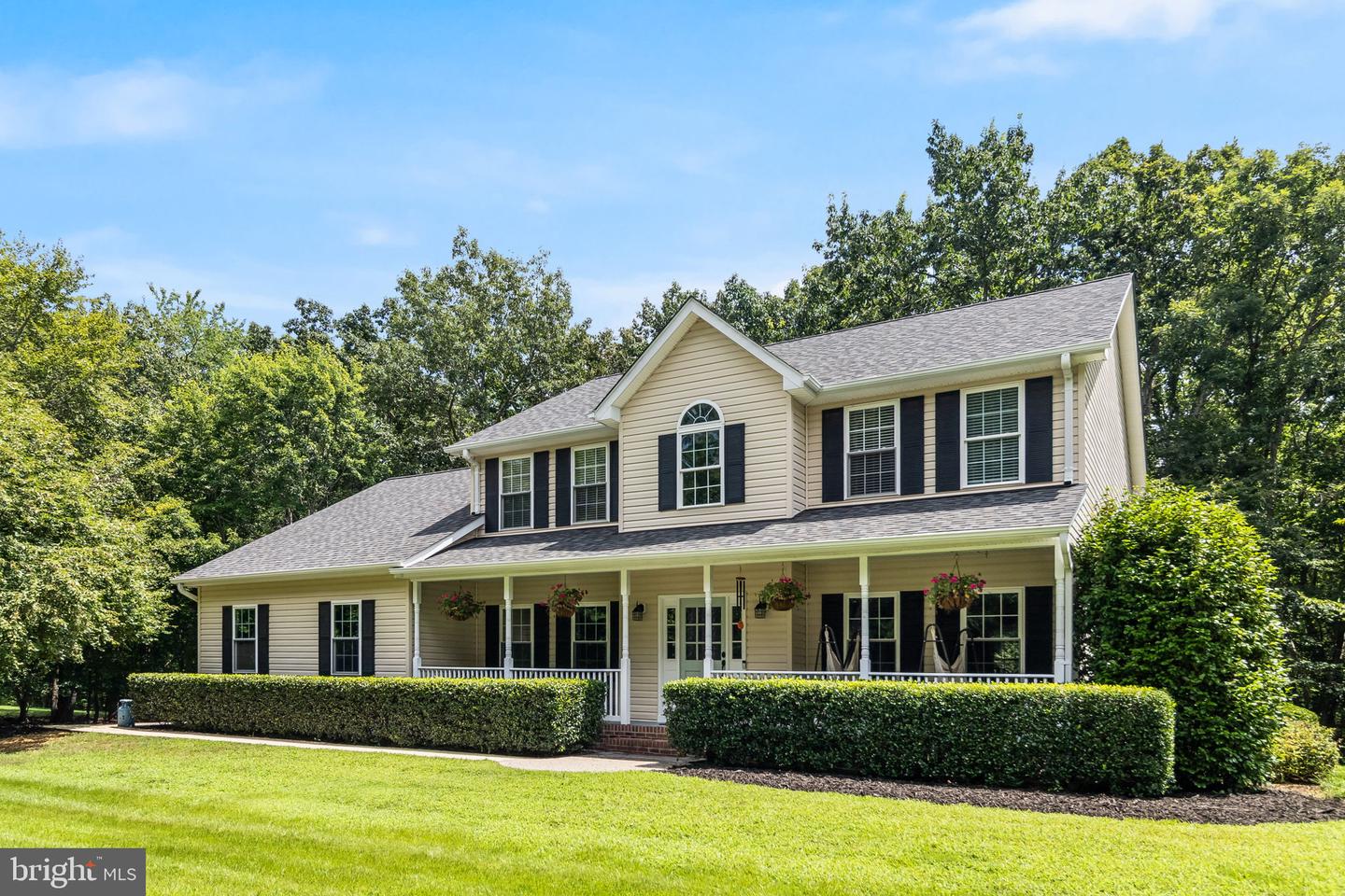 22626 Chickadee Ln