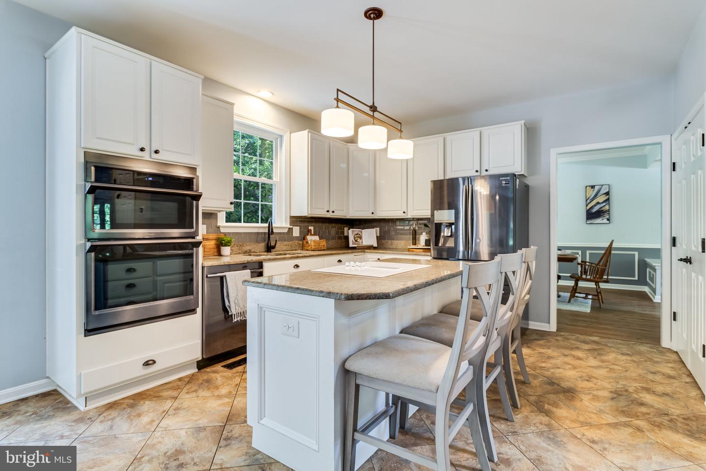 22626 Chickadee Ln