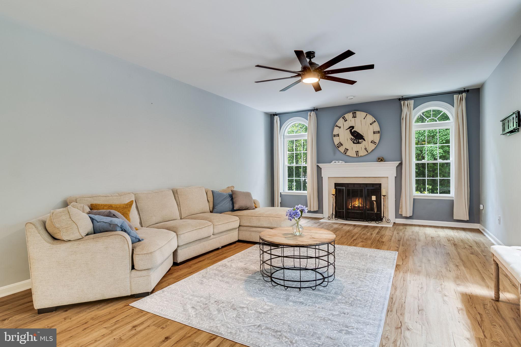 22626 Chickadee Ln