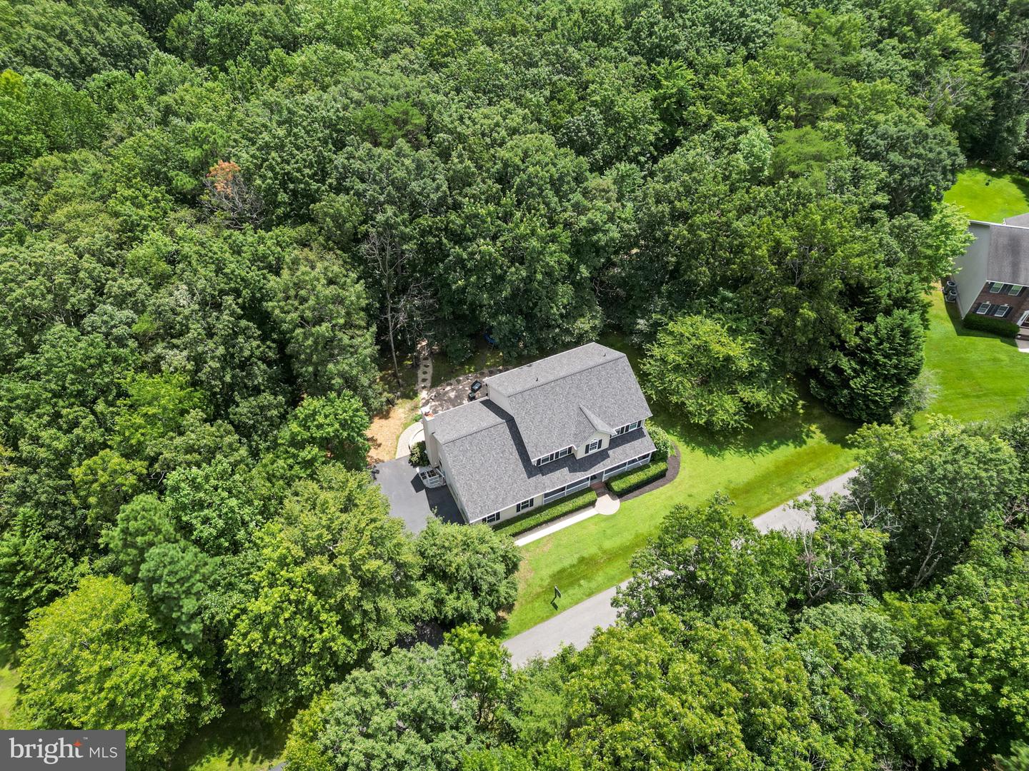 22626 Chickadee Ln