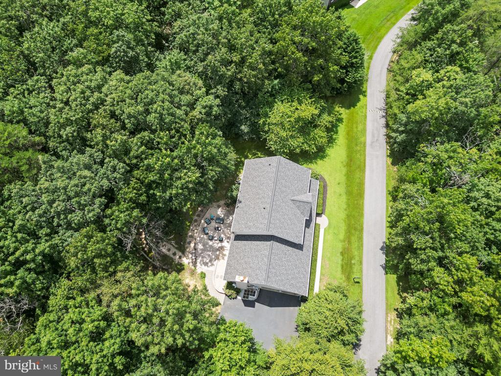 22626 Chickadee Ln