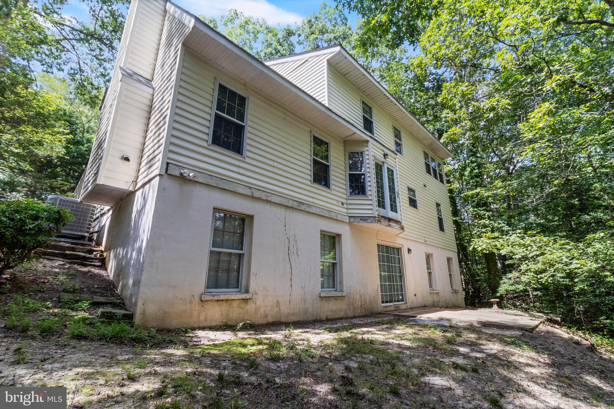 44313 Poplar Wood Dr