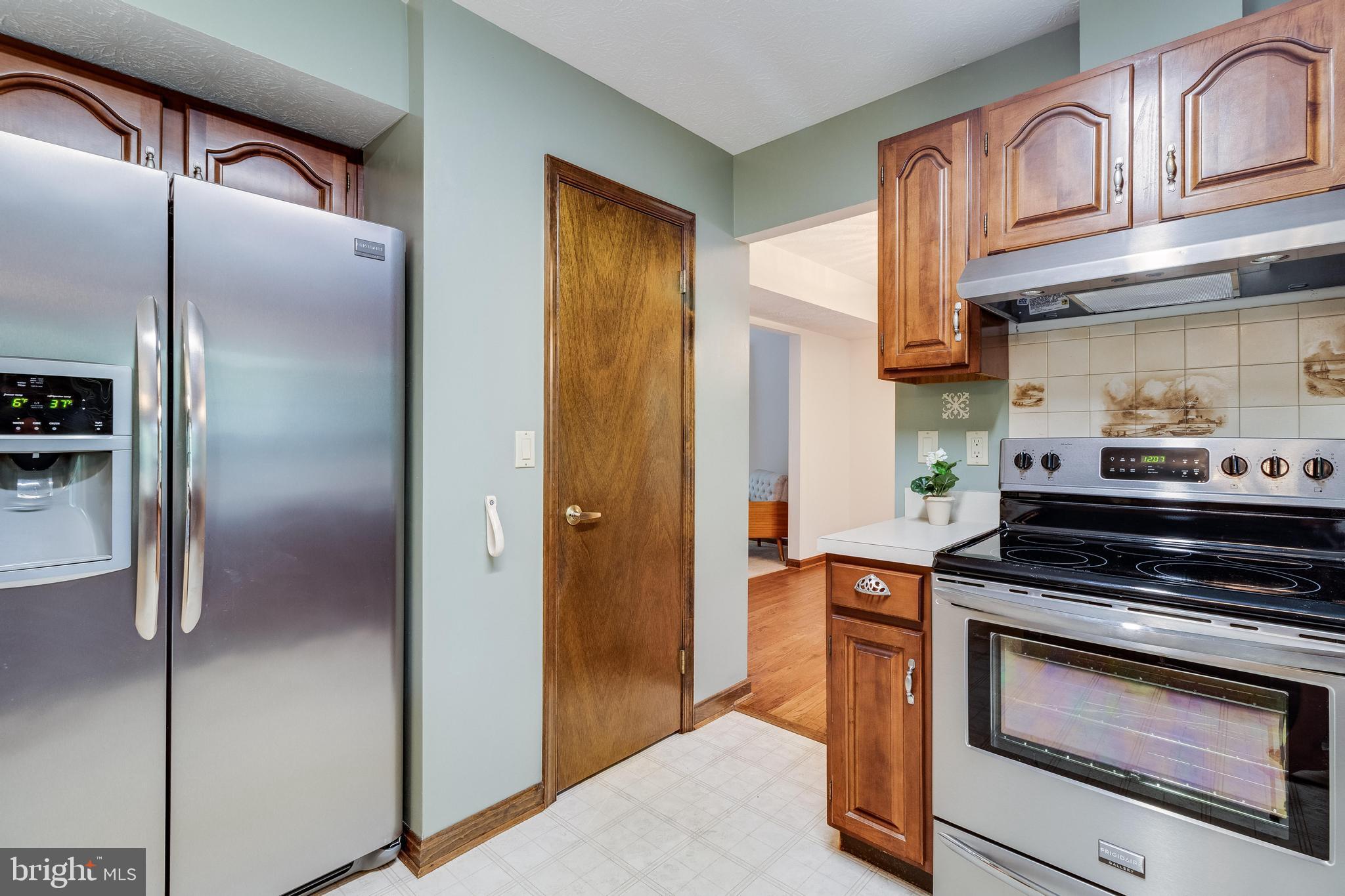 44313 Poplar Wood Dr