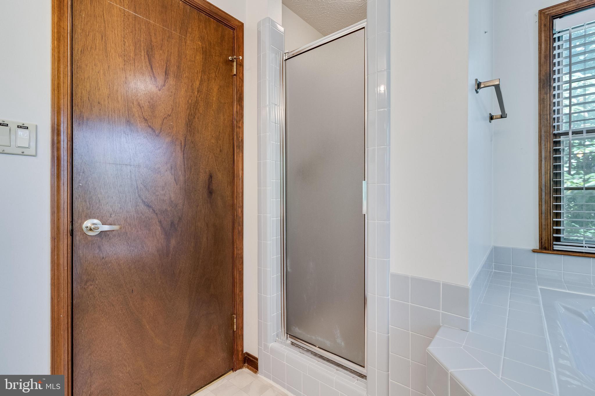 44313 Poplar Wood Dr