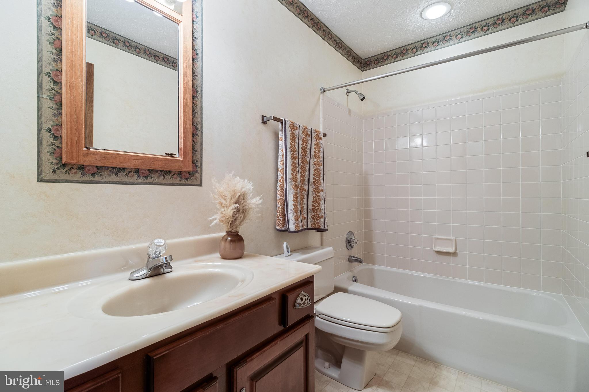 44313 Poplar Wood Dr