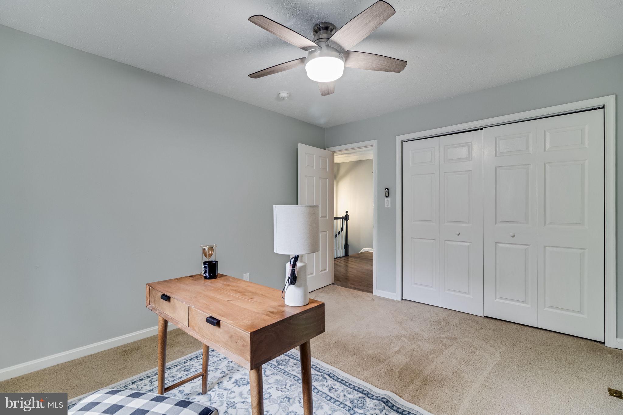 23190 Falling Leaf Ln