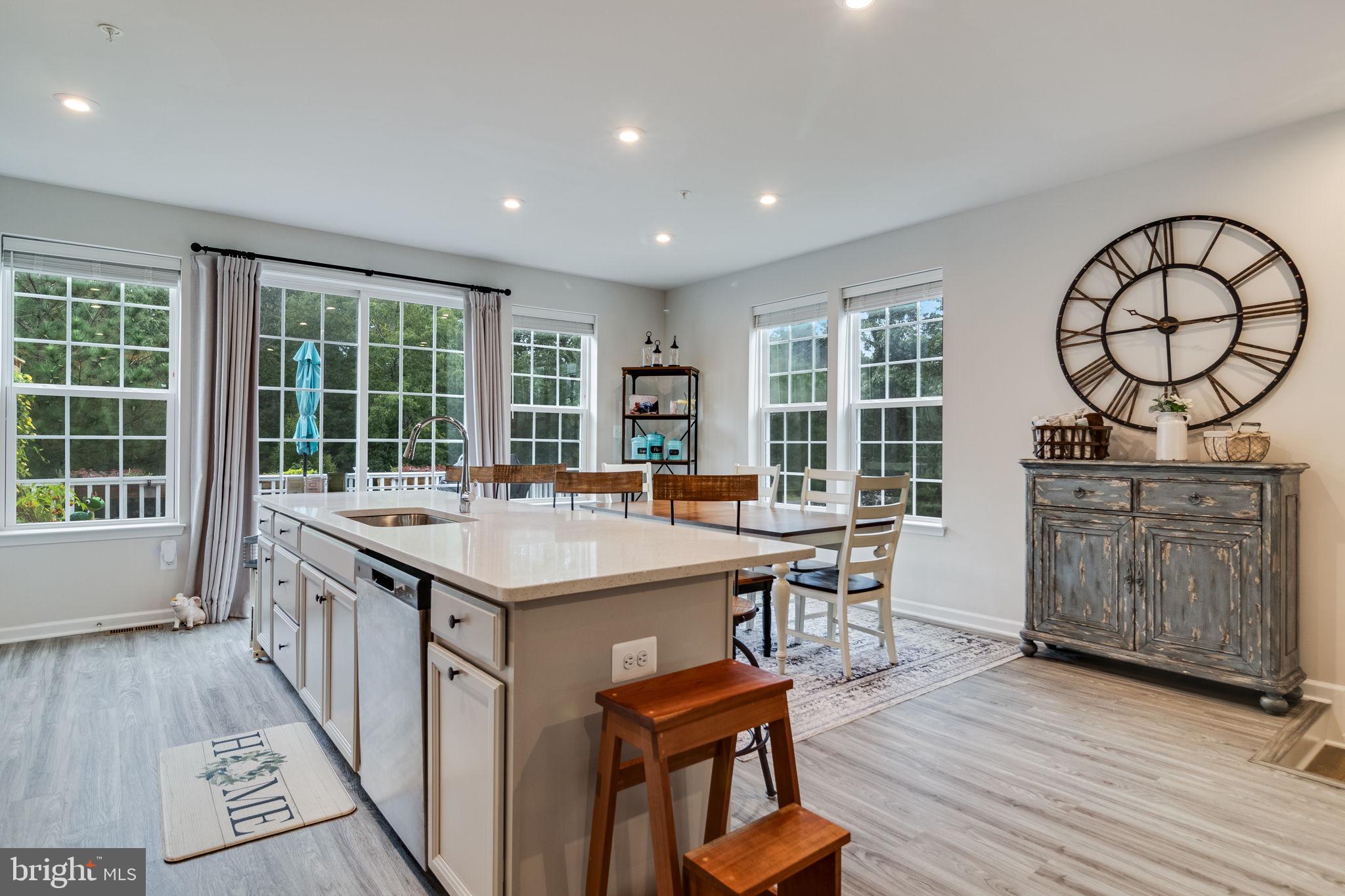 44183 GOLDENZELLE WAY