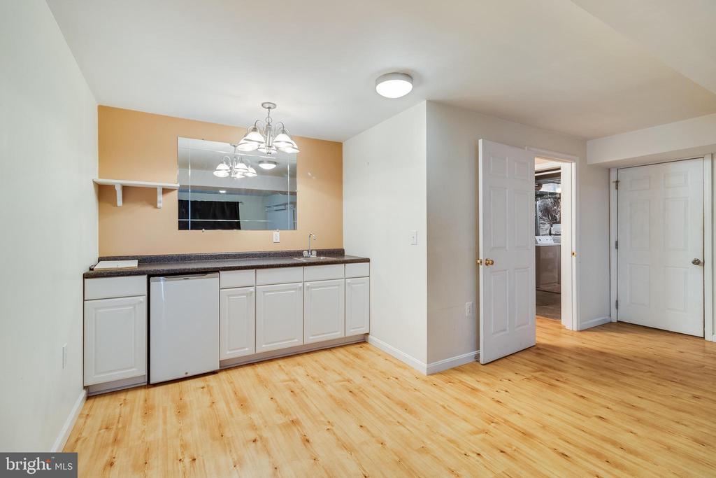 46716 ROBERT LEON DRIVE