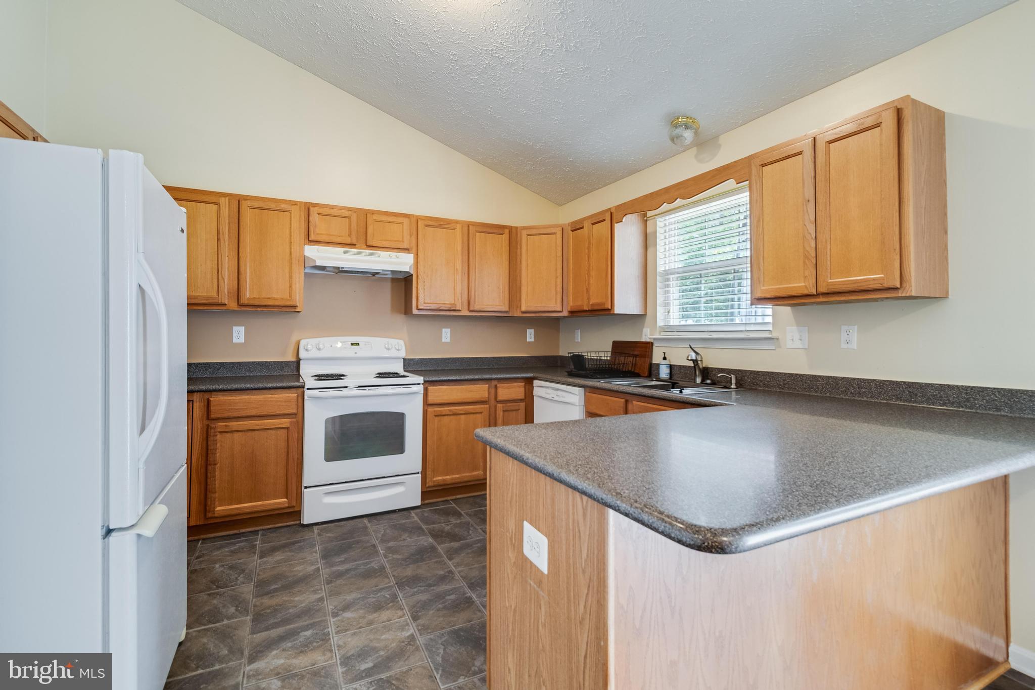 46716 ROBERT LEON DRIVE