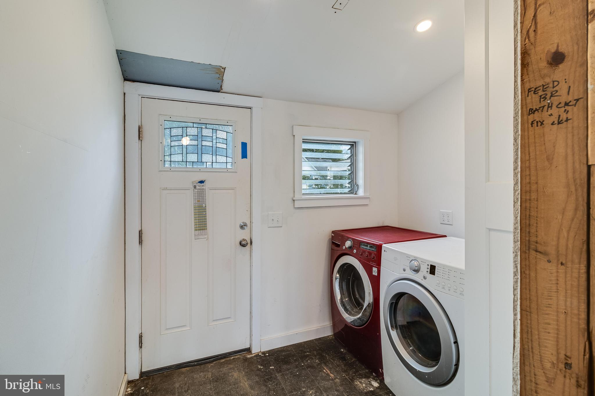 22323 SAINT CLEMENTS AVENUE