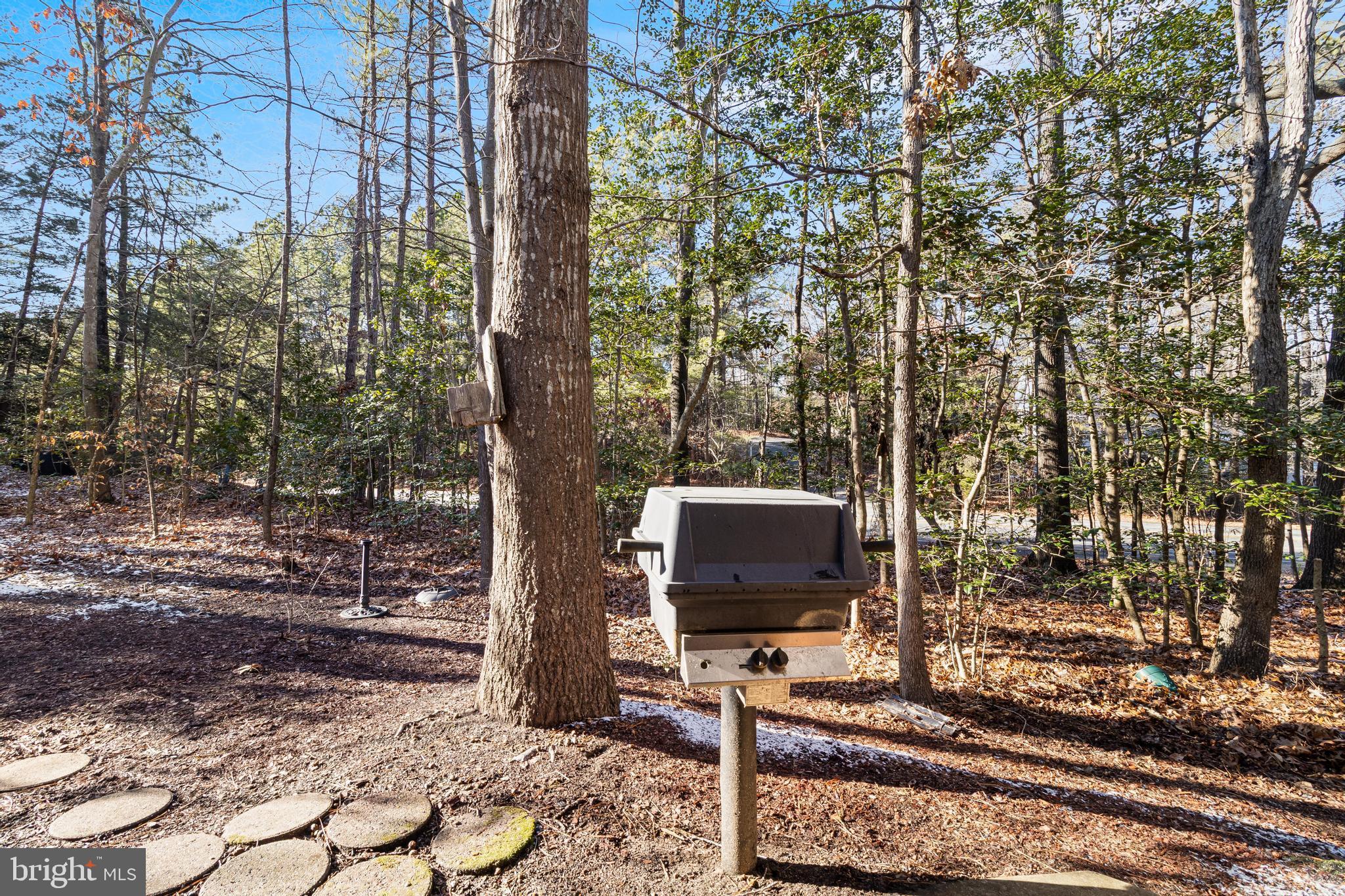 23015 WEDGEWOOD LANE