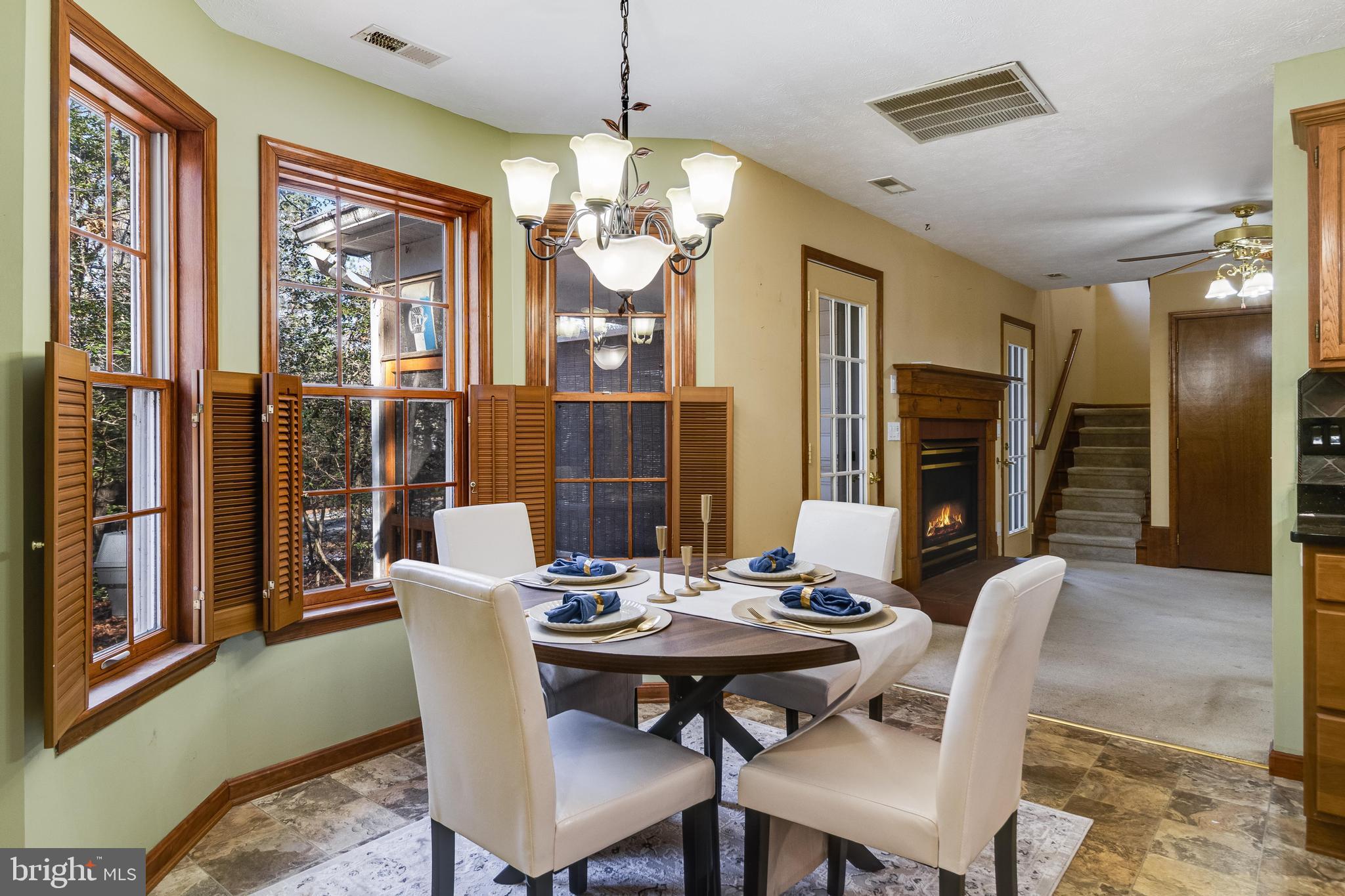 23015 WEDGEWOOD LANE