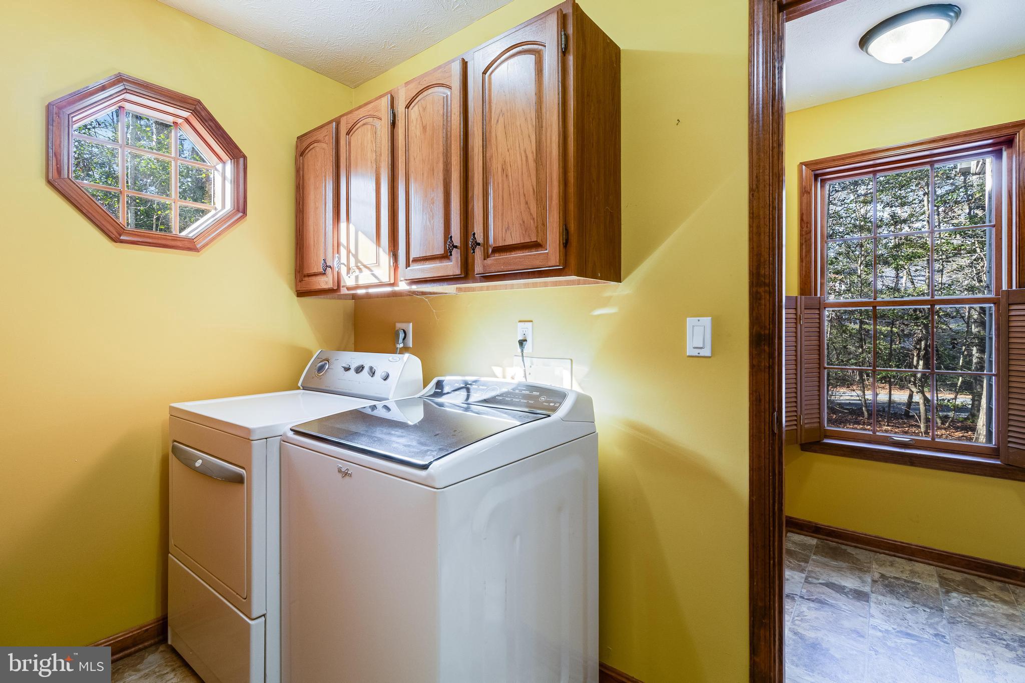 23015 WEDGEWOOD LANE