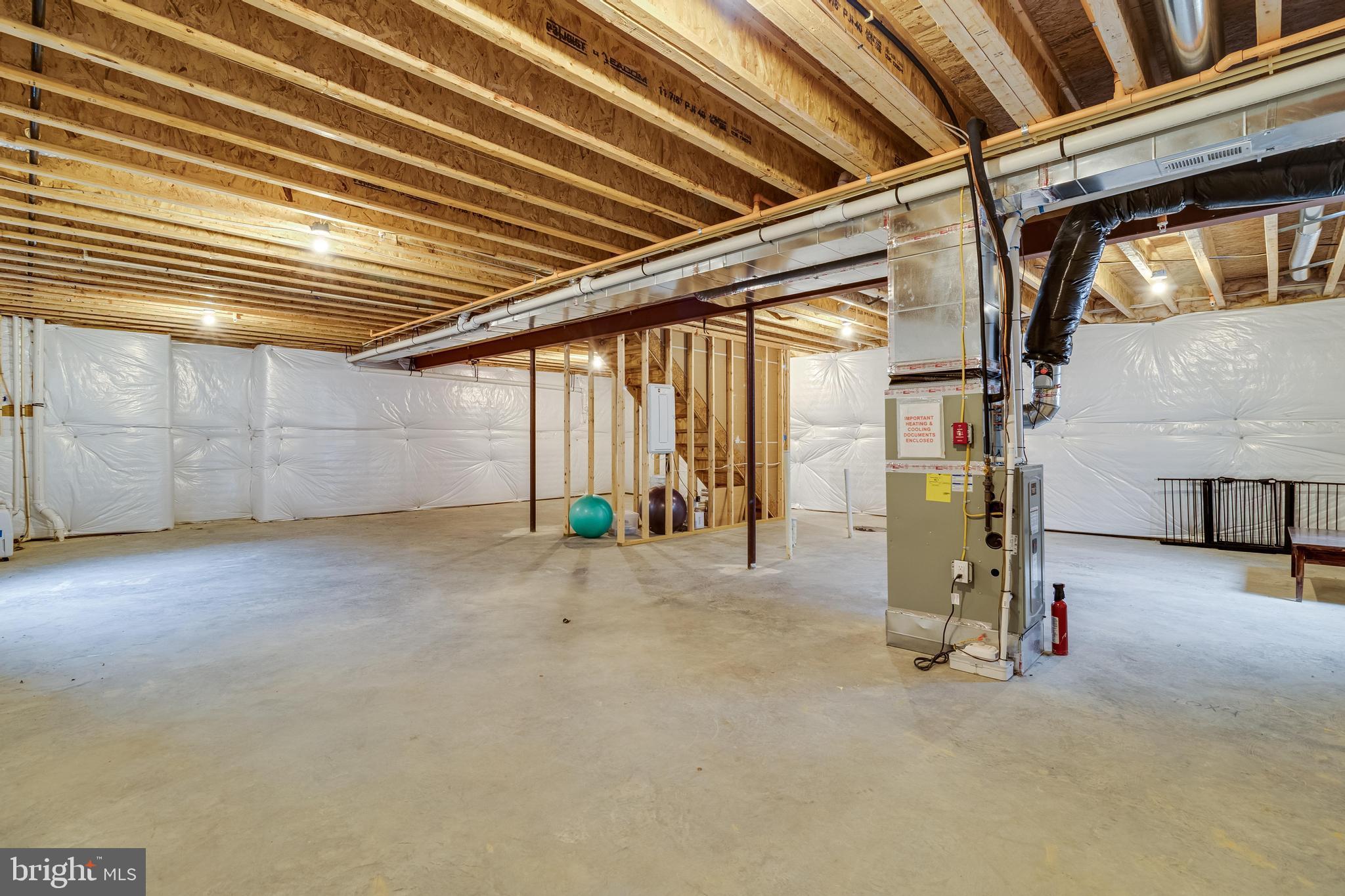 23067 TOWN RUN DRIVE