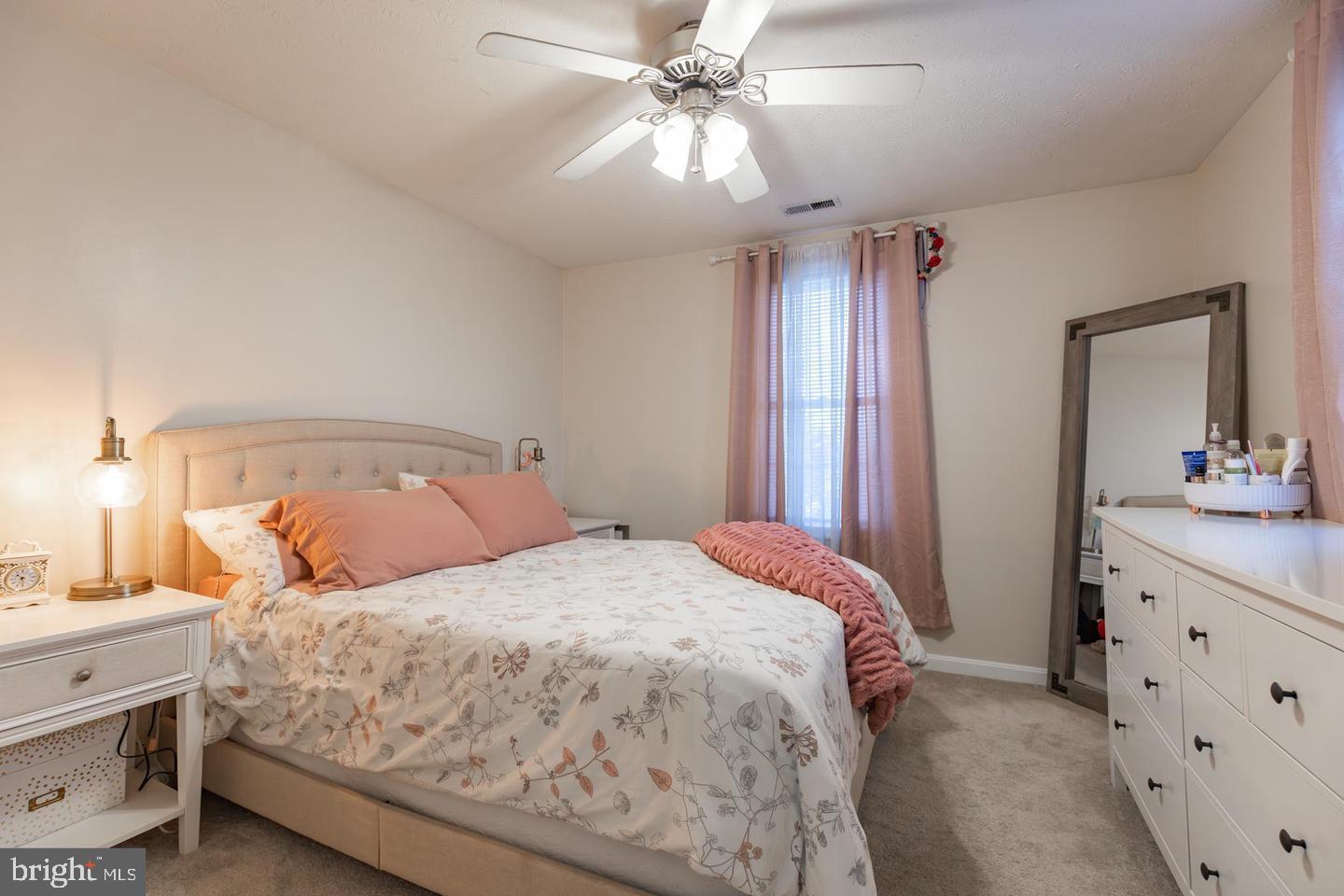 23398 HOLLYWOOD ROAD