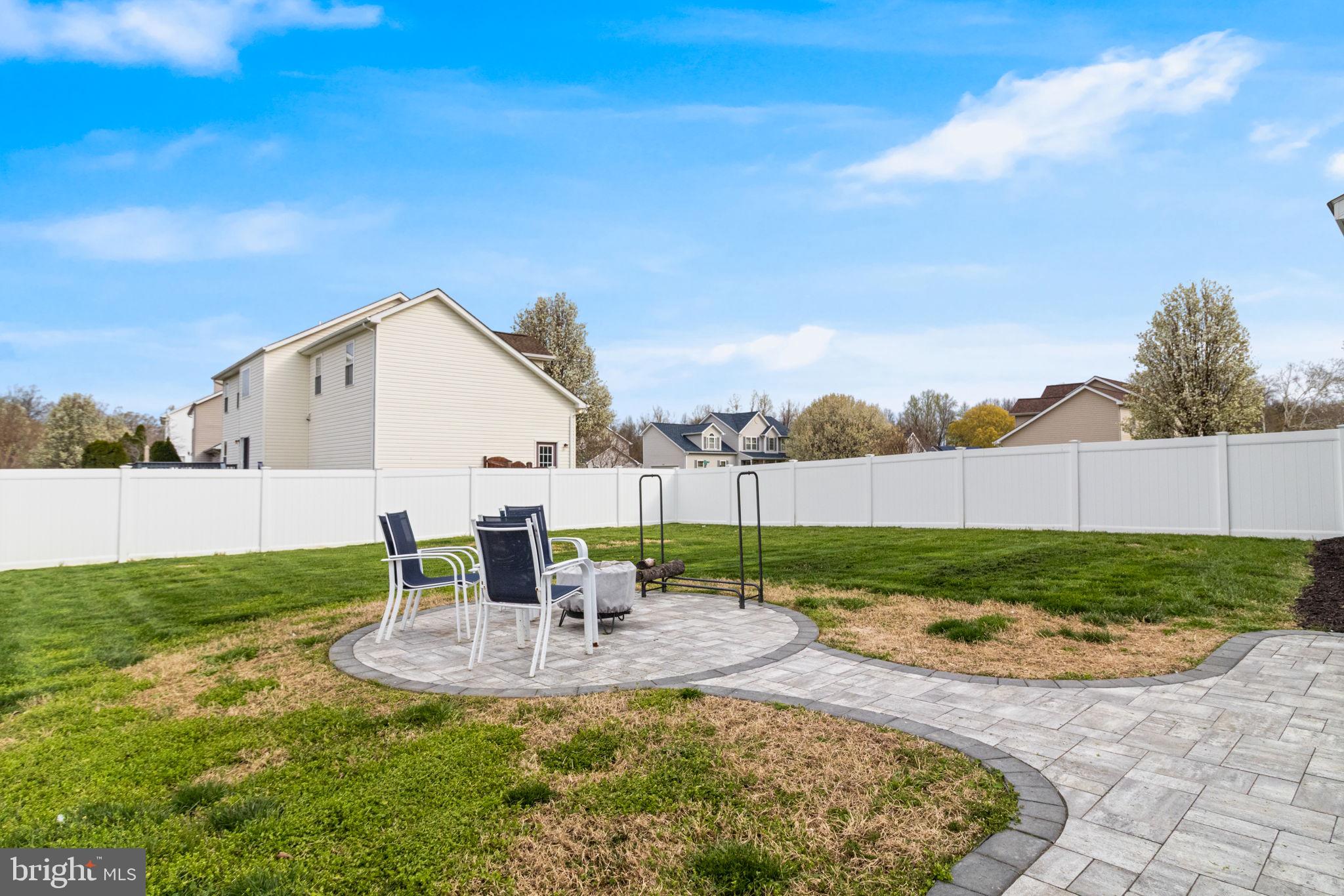 22255 GOLDENROD DRIVE