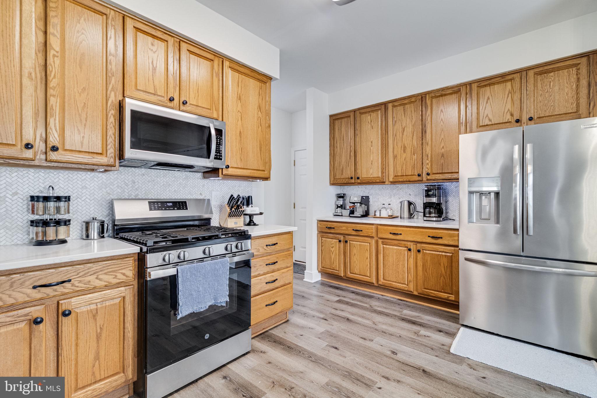 22255 GOLDENROD DRIVE