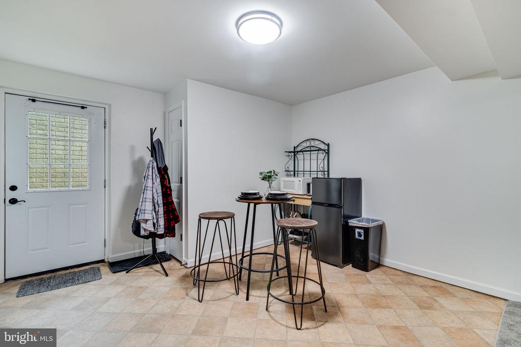 22255 GOLDENROD DRIVE