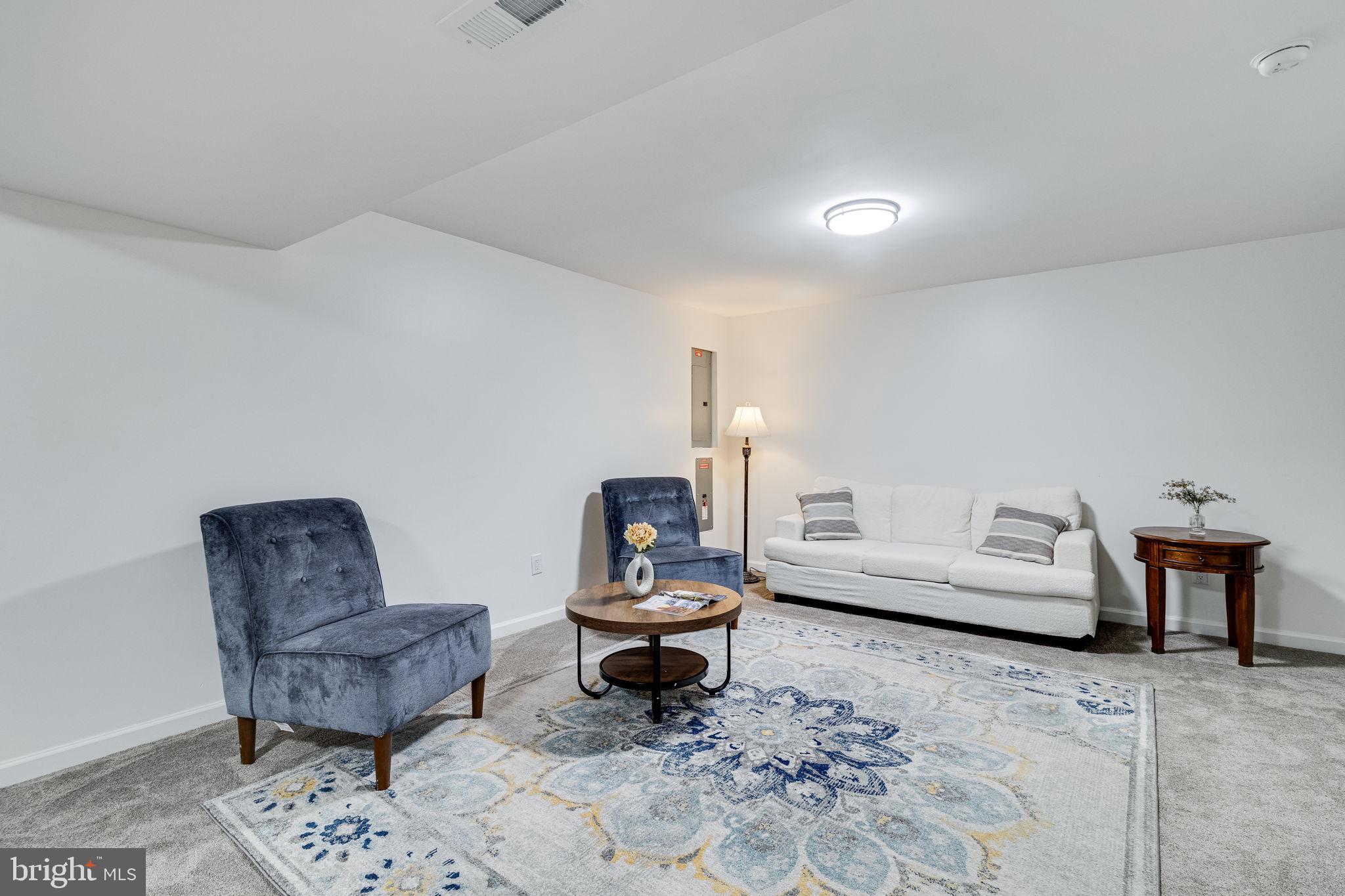 22255 GOLDENROD DRIVE