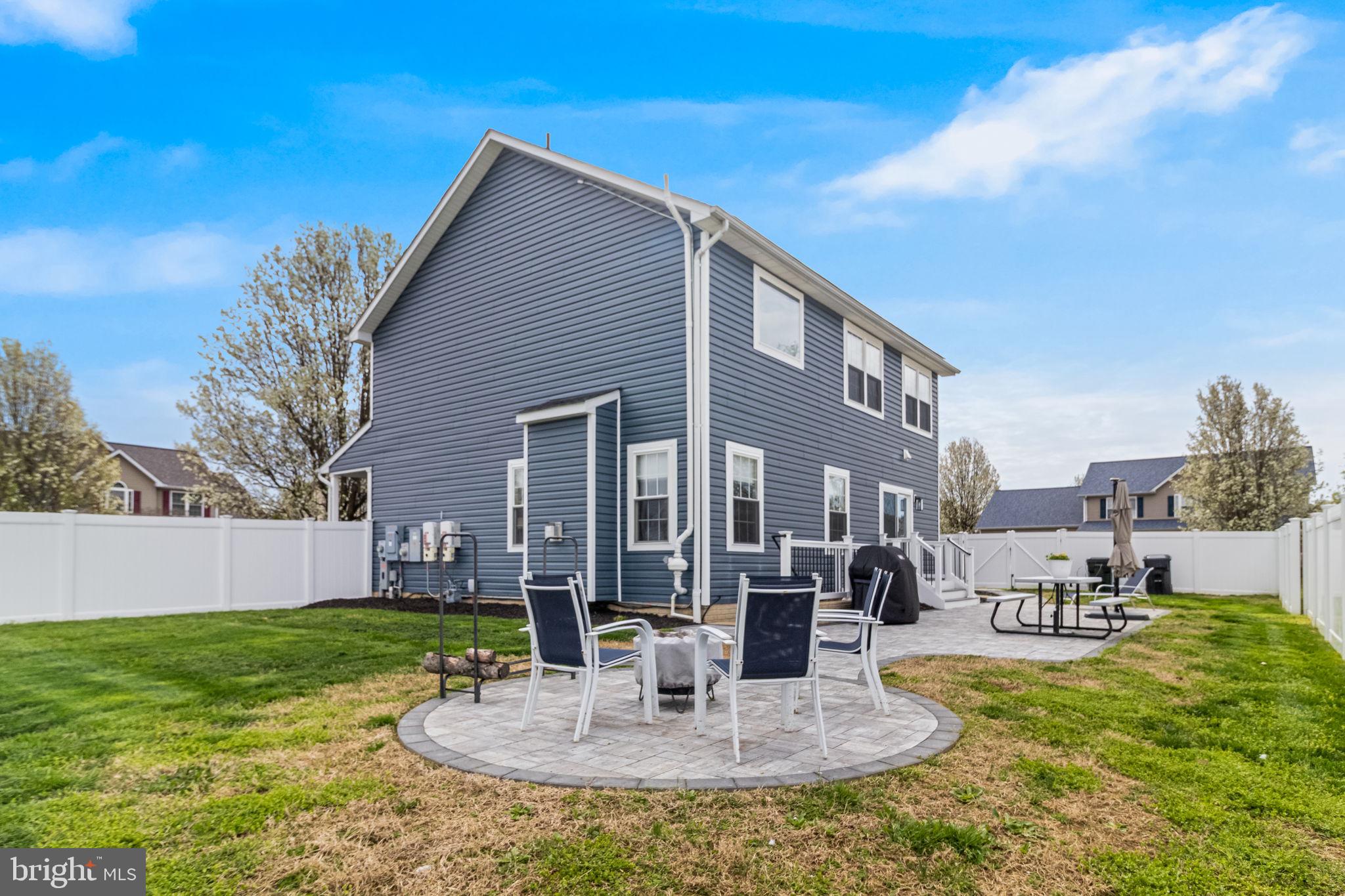 22255 GOLDENROD DRIVE