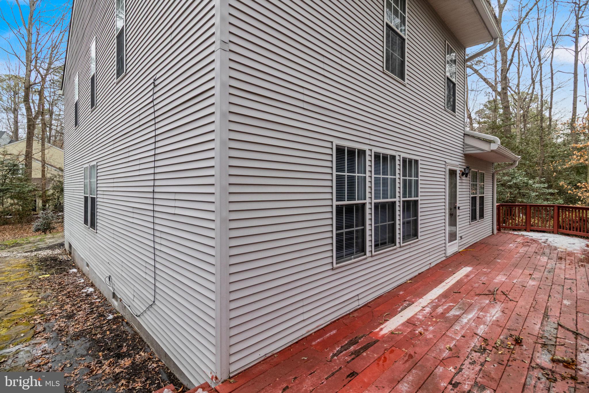 23295 WHITE ELM COURT