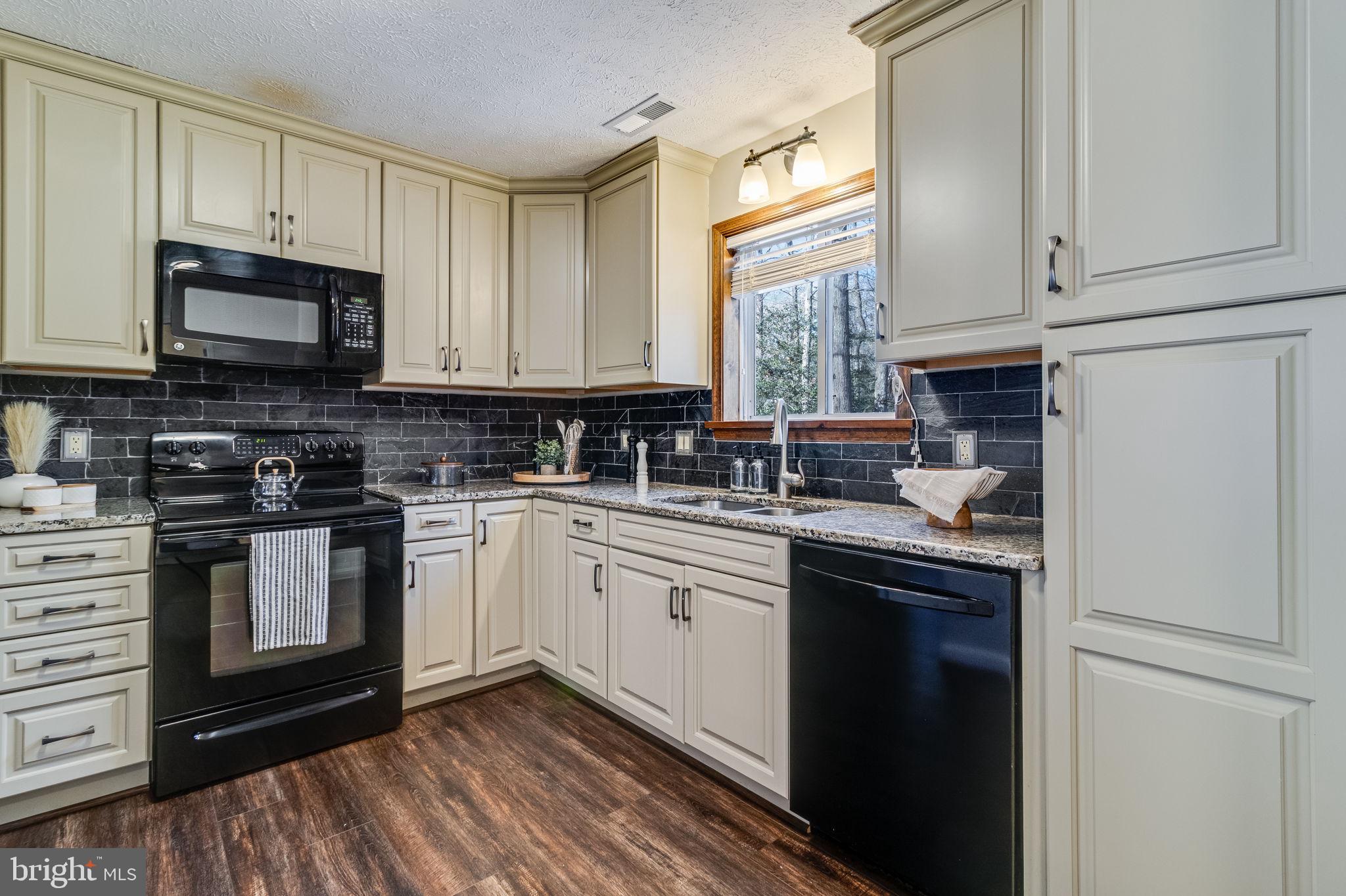 23295 WHITE ELM COURT