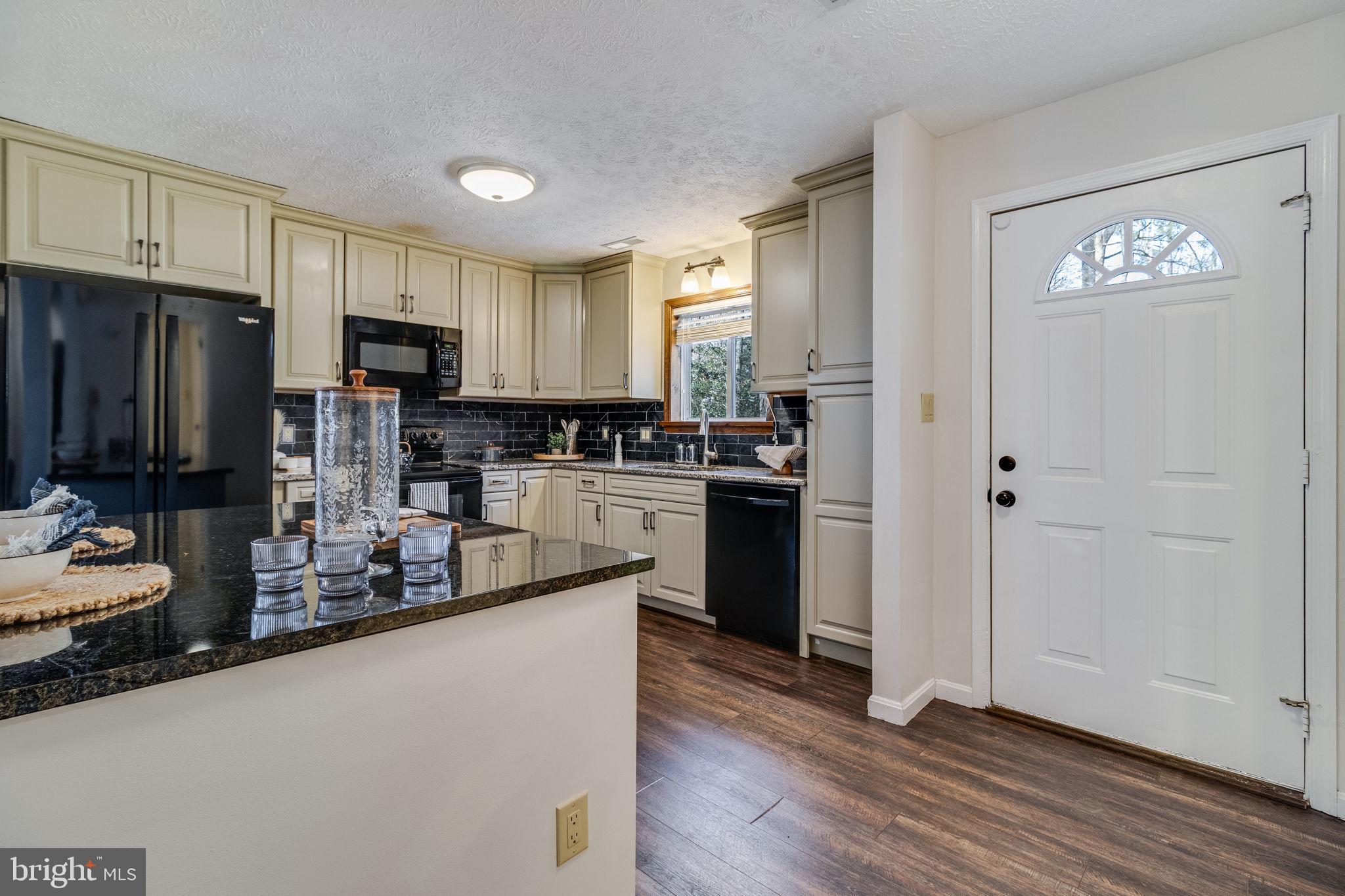 23295 WHITE ELM COURT