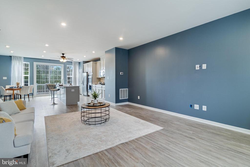 44315 AZALEA WAY