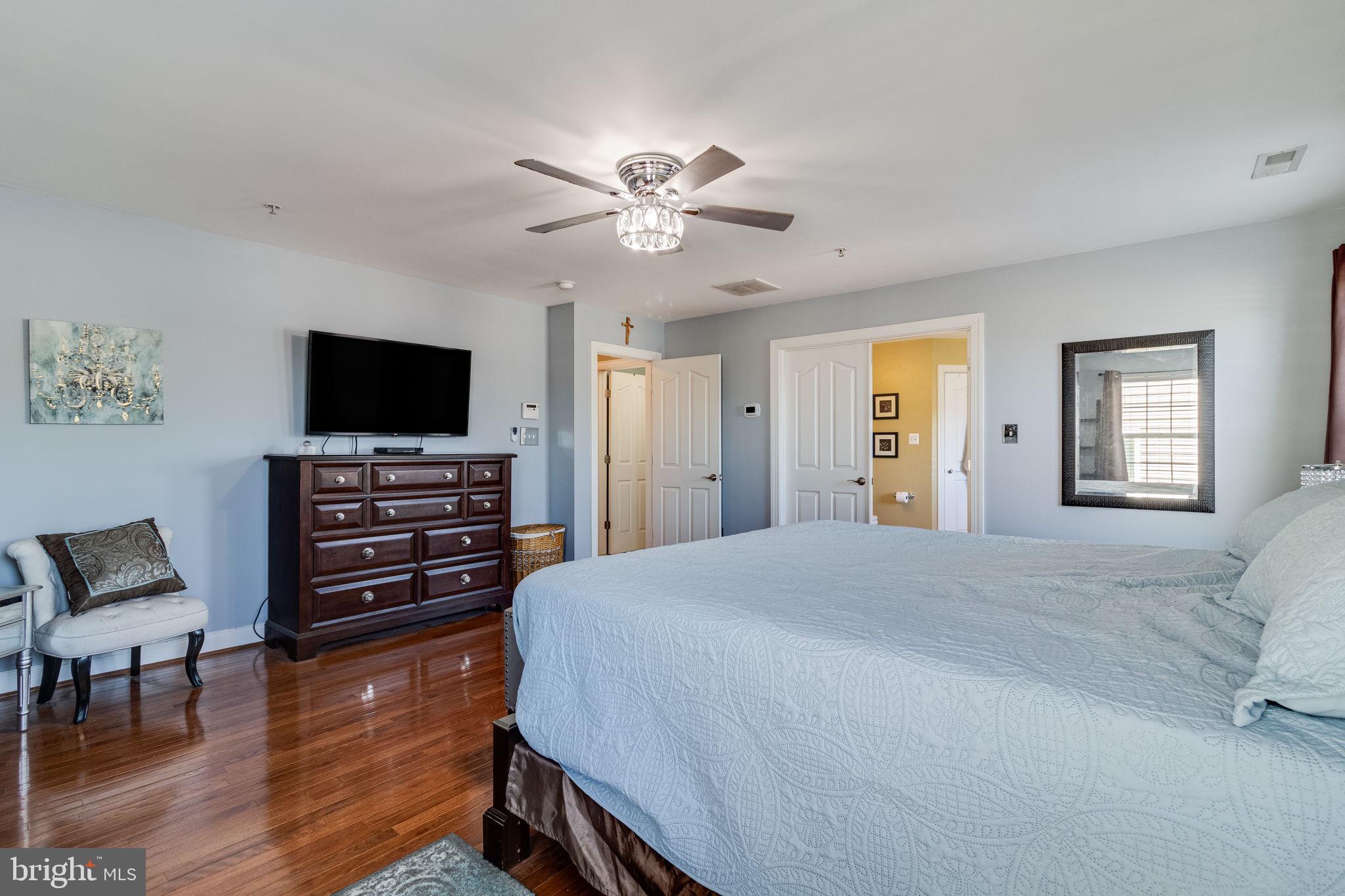 24433 BROAD CREEK DRIVE