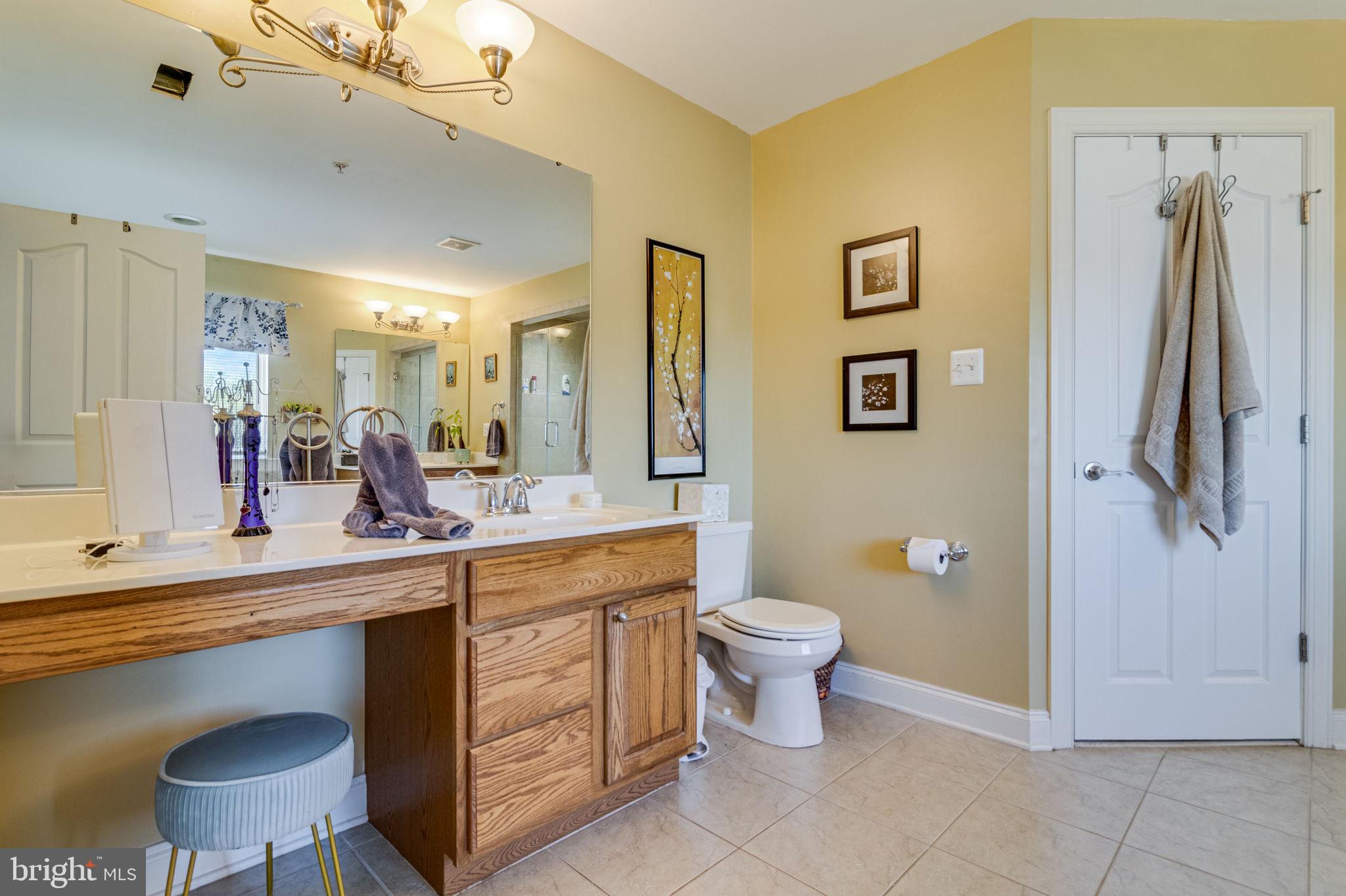 24433 BROAD CREEK DRIVE