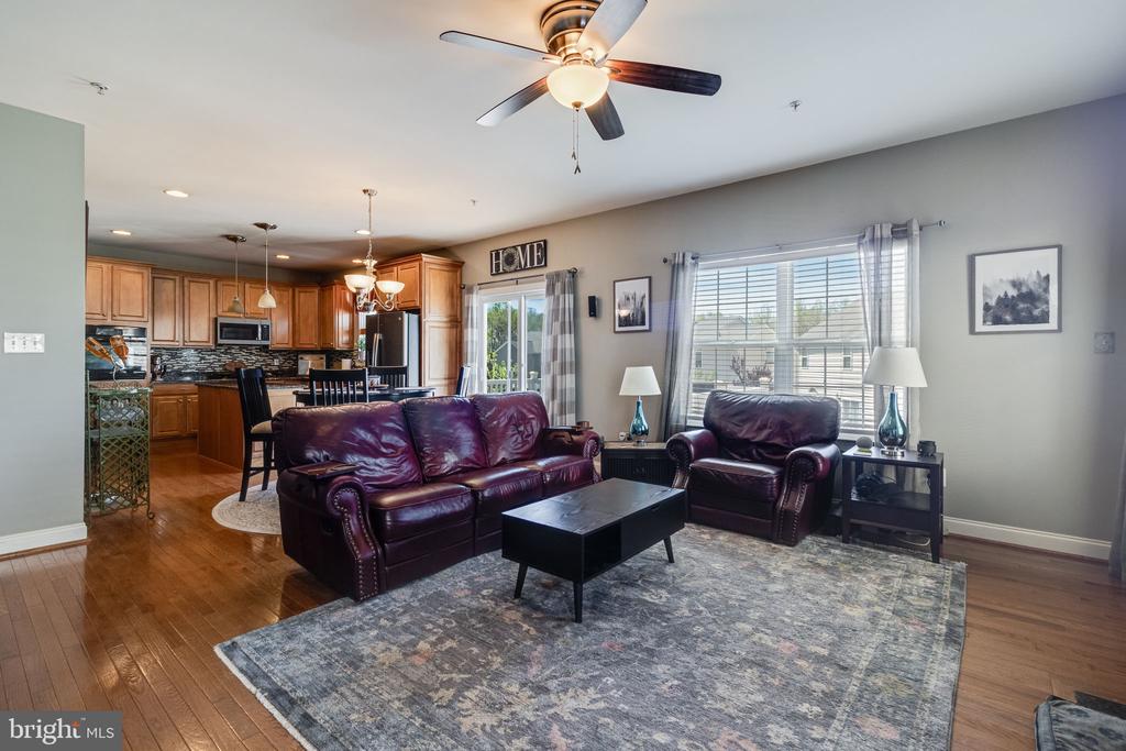 24433 BROAD CREEK DRIVE