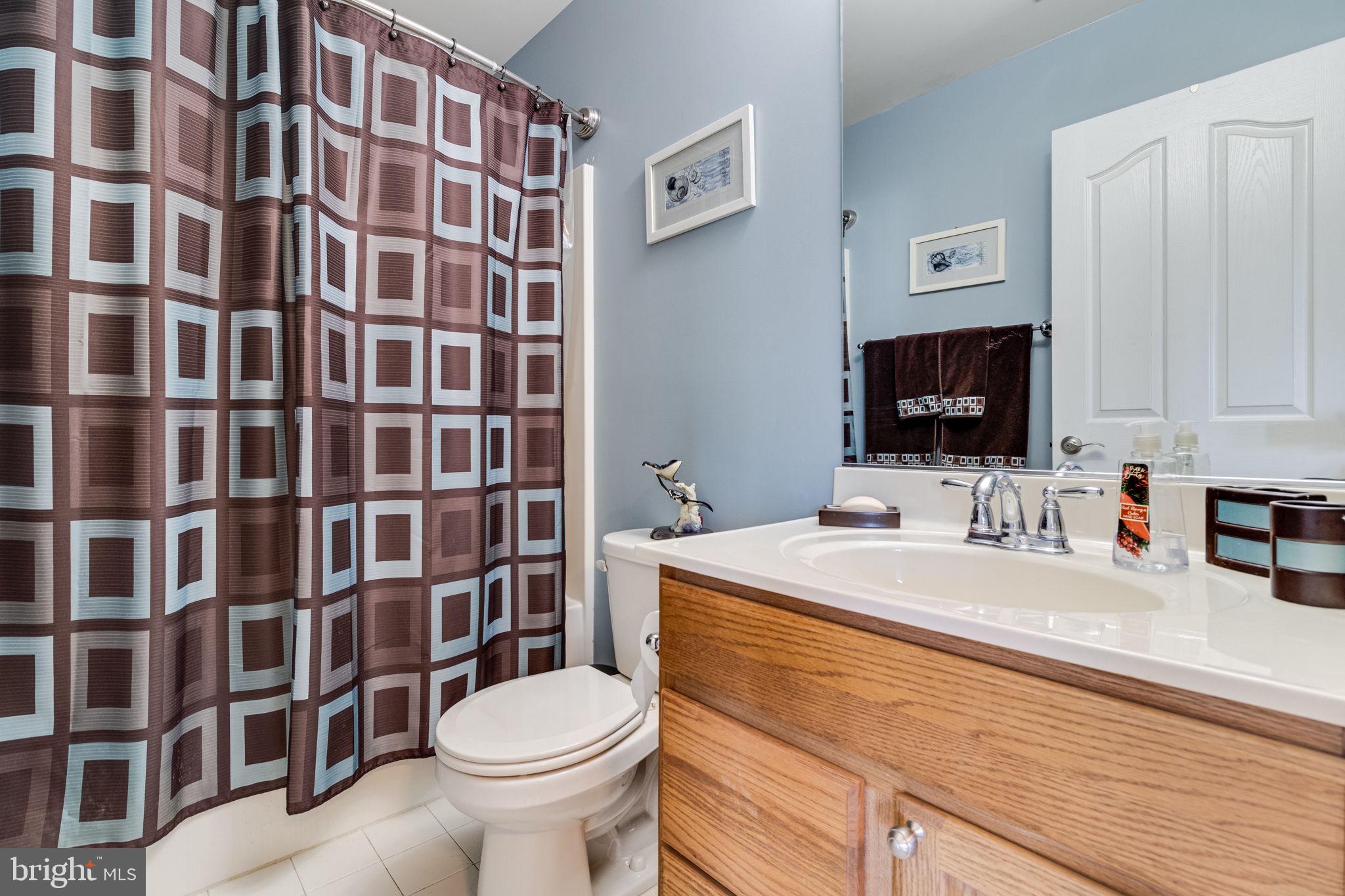 24433 BROAD CREEK DRIVE