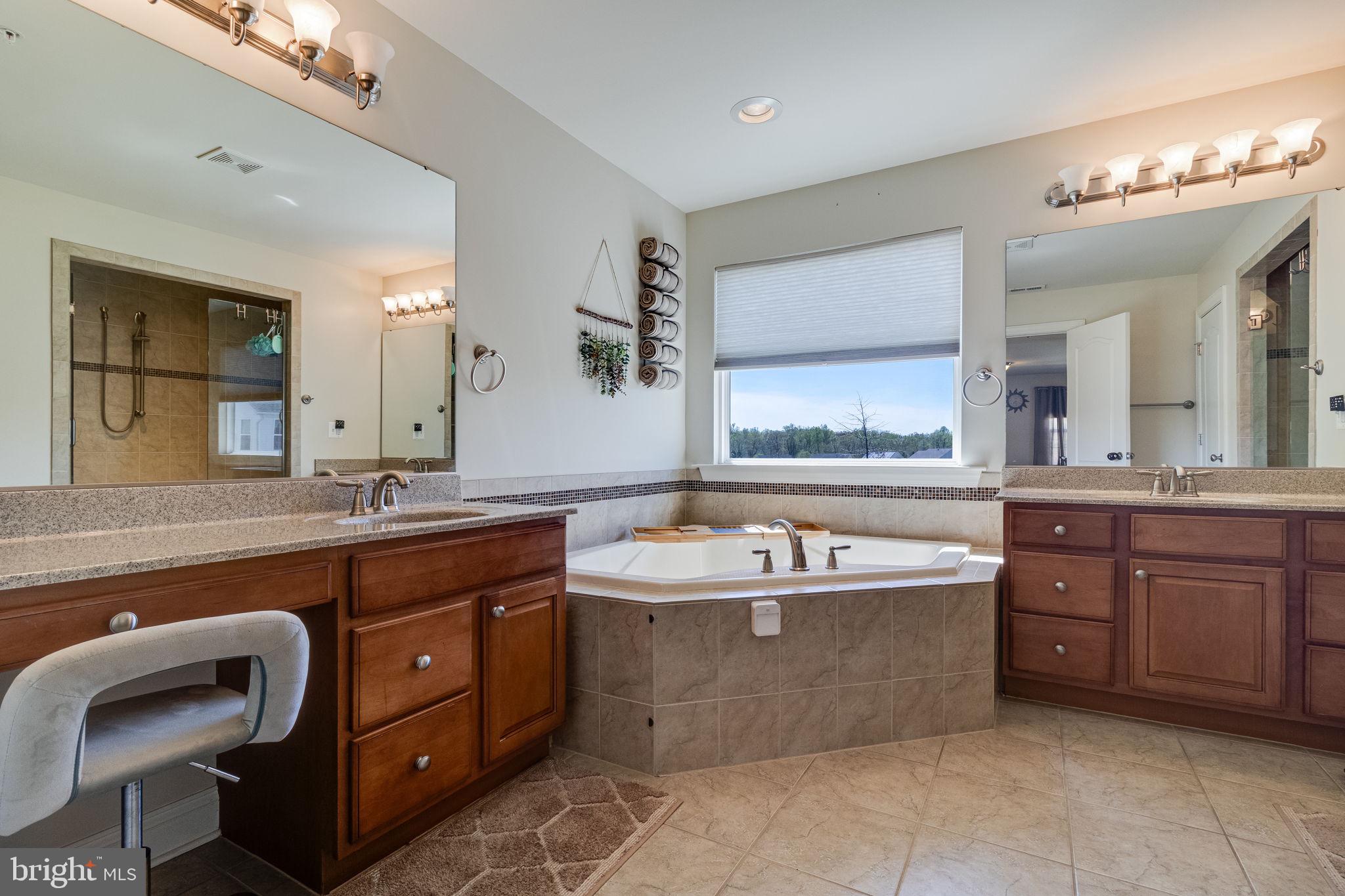 24475 BROAD CREEK DRIVE