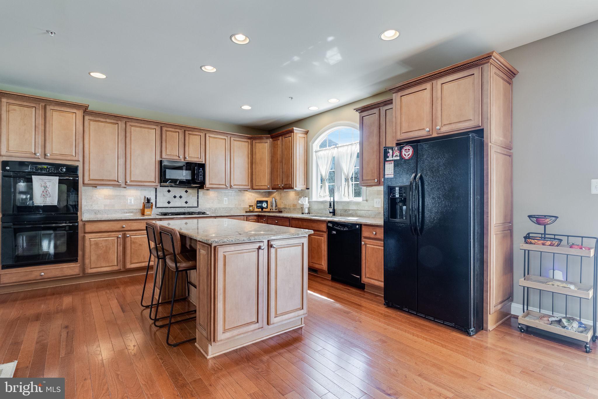 24475 BROAD CREEK DRIVE