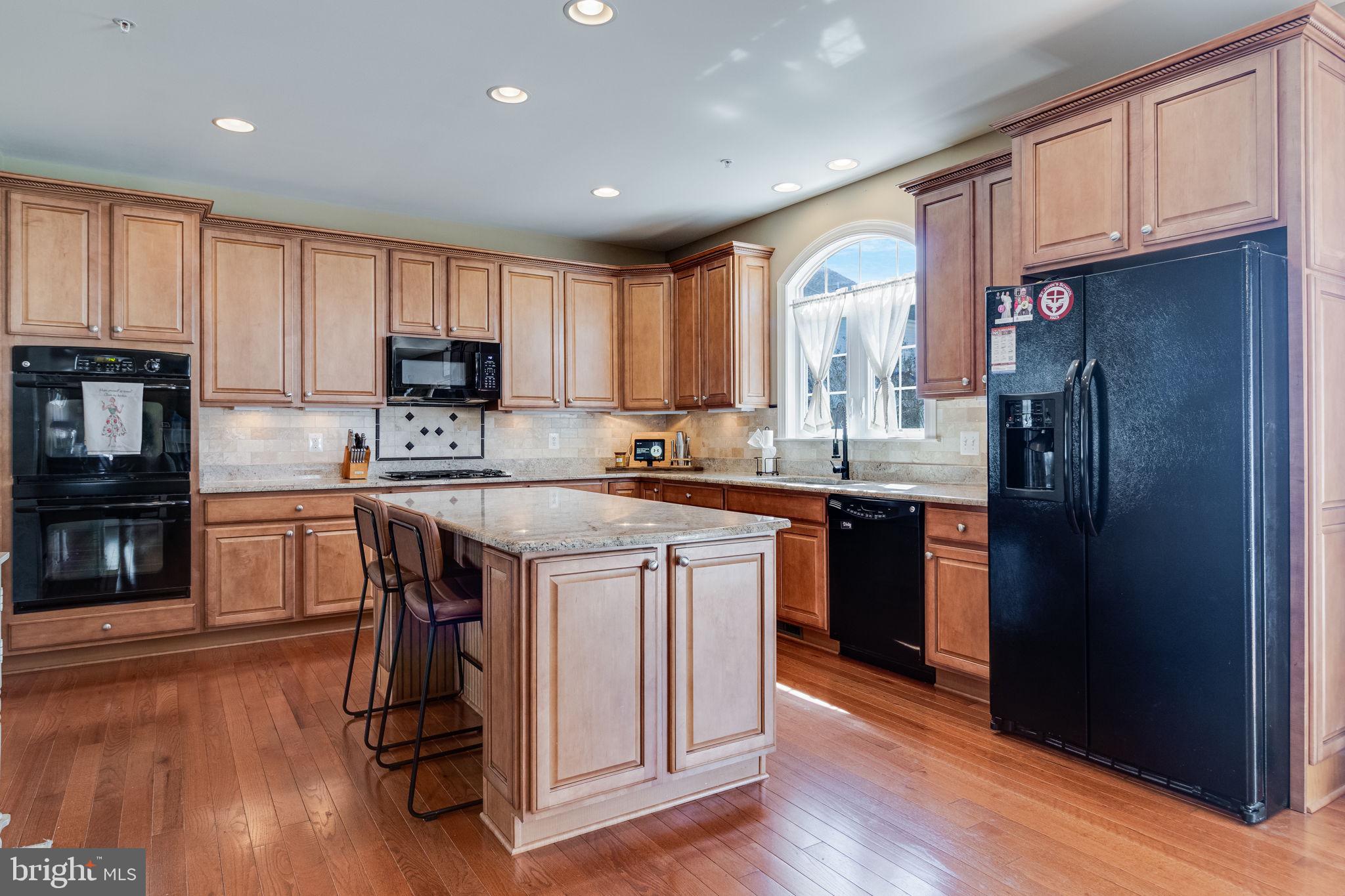 24475 BROAD CREEK DRIVE