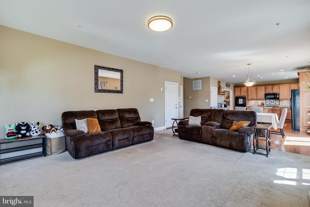 24475 BROAD CREEK DRIVE